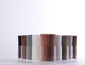 超导电纤维刷丝的导电性能是否会受清洁液酸碱度影响？